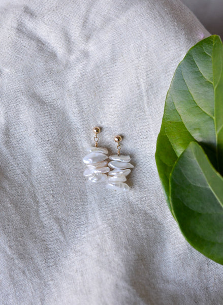 アクセサリー STRONG IRIS EARRINGS ours the IRIS earrings – Olive & Light